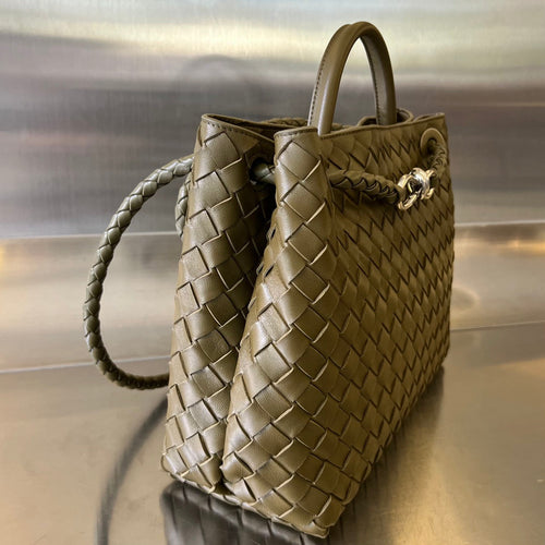 BOTTEGA VENETA MEDIUM ANDIAMO 32CM OLIVE LAMBSKIN