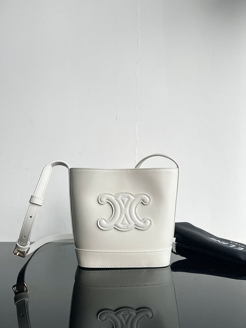 CELINE CUIR TRIPHOME 19 WHITE SMOOTH CALFSKIN BUCKET BAG