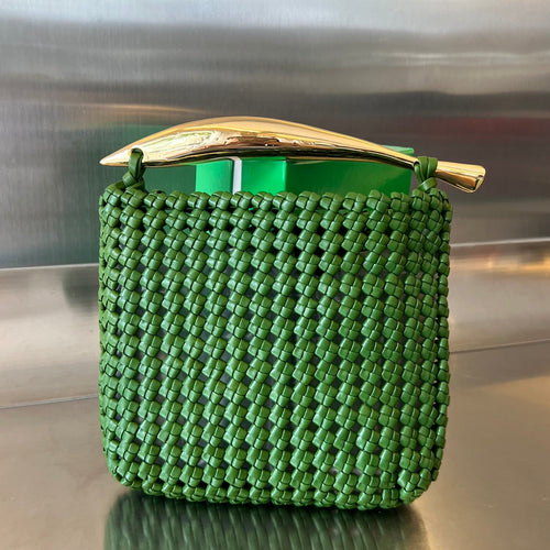 BOTTEGA VENETA SARDINE 29 BAG IN GREEN LAMBSKIN