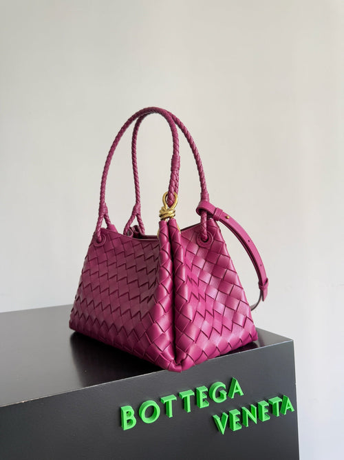 BOTTEGA VENETA 25S SMALL PARACHUTE 29 IN RASPBERRY PINK CALFSKIN GOLD HARDWARE