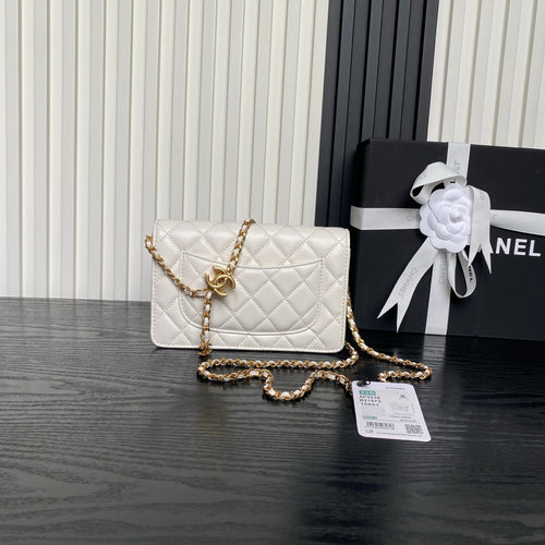 CHANEL 25S CHAIN WALLET 19 IN IVORY LAMBSKIN GOLD HARDWARE